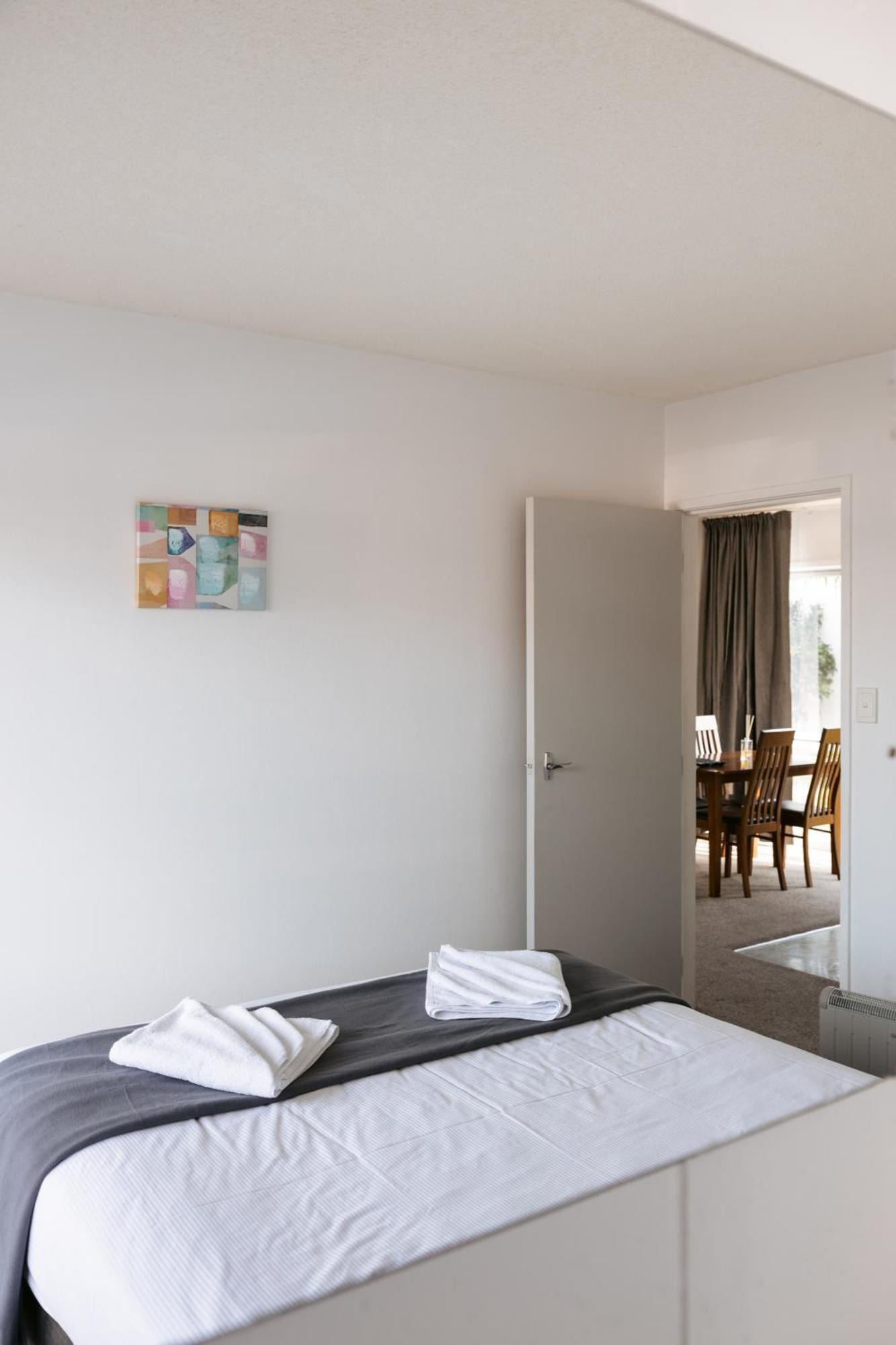 טאורנגה Roselands Motel מראה חיצוני תמונה
