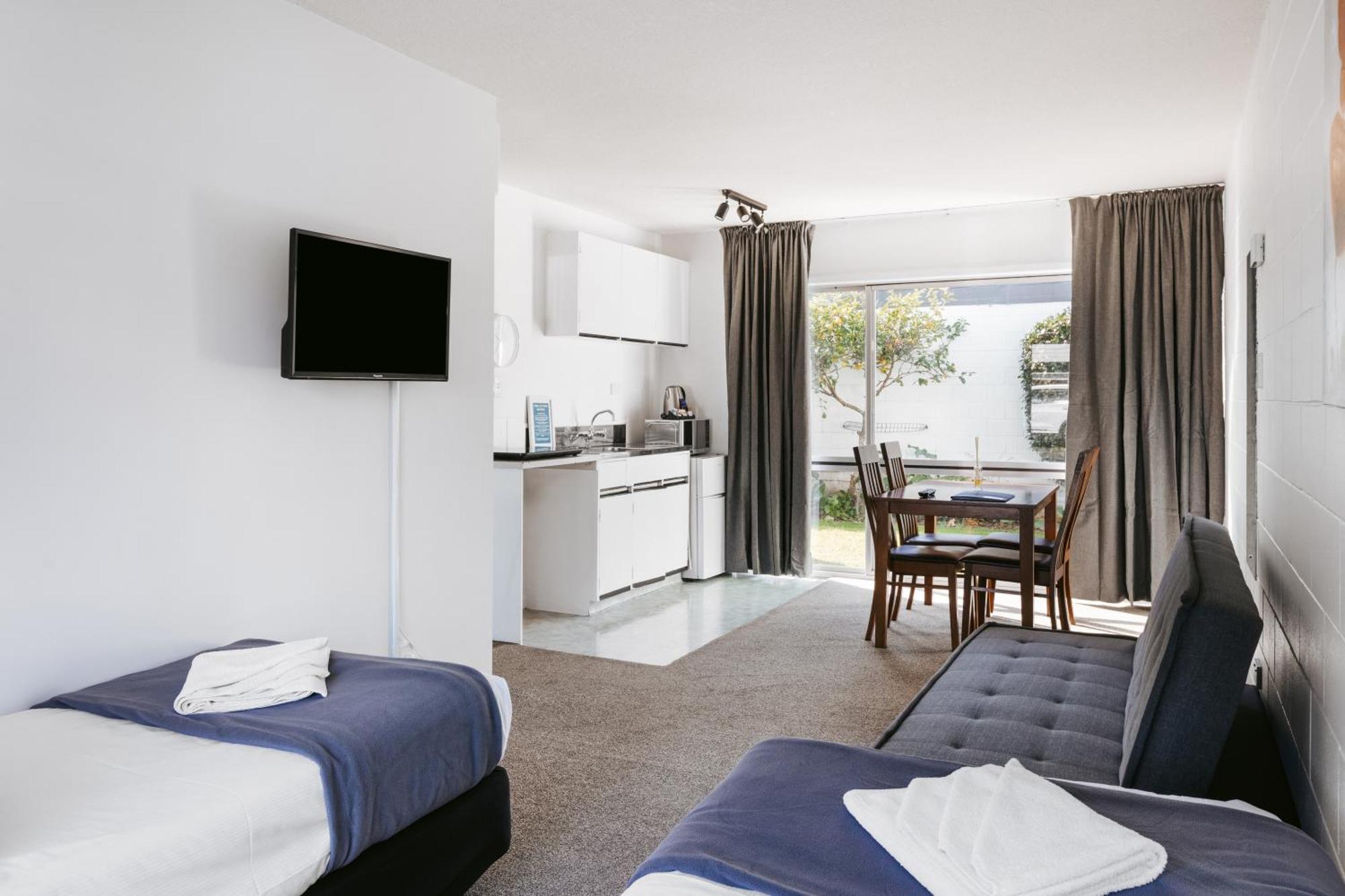 טאורנגה Roselands Motel מראה חיצוני תמונה
