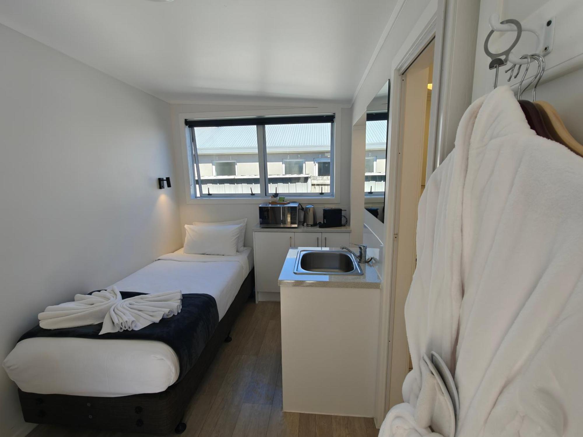 טאורנגה Roselands Motel מראה חיצוני תמונה