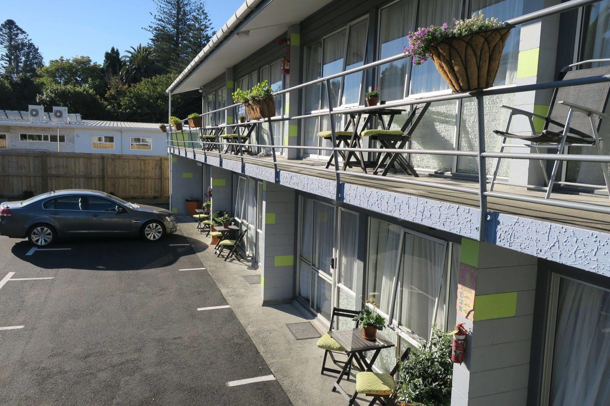 טאורנגה Roselands Motel מראה חיצוני תמונה