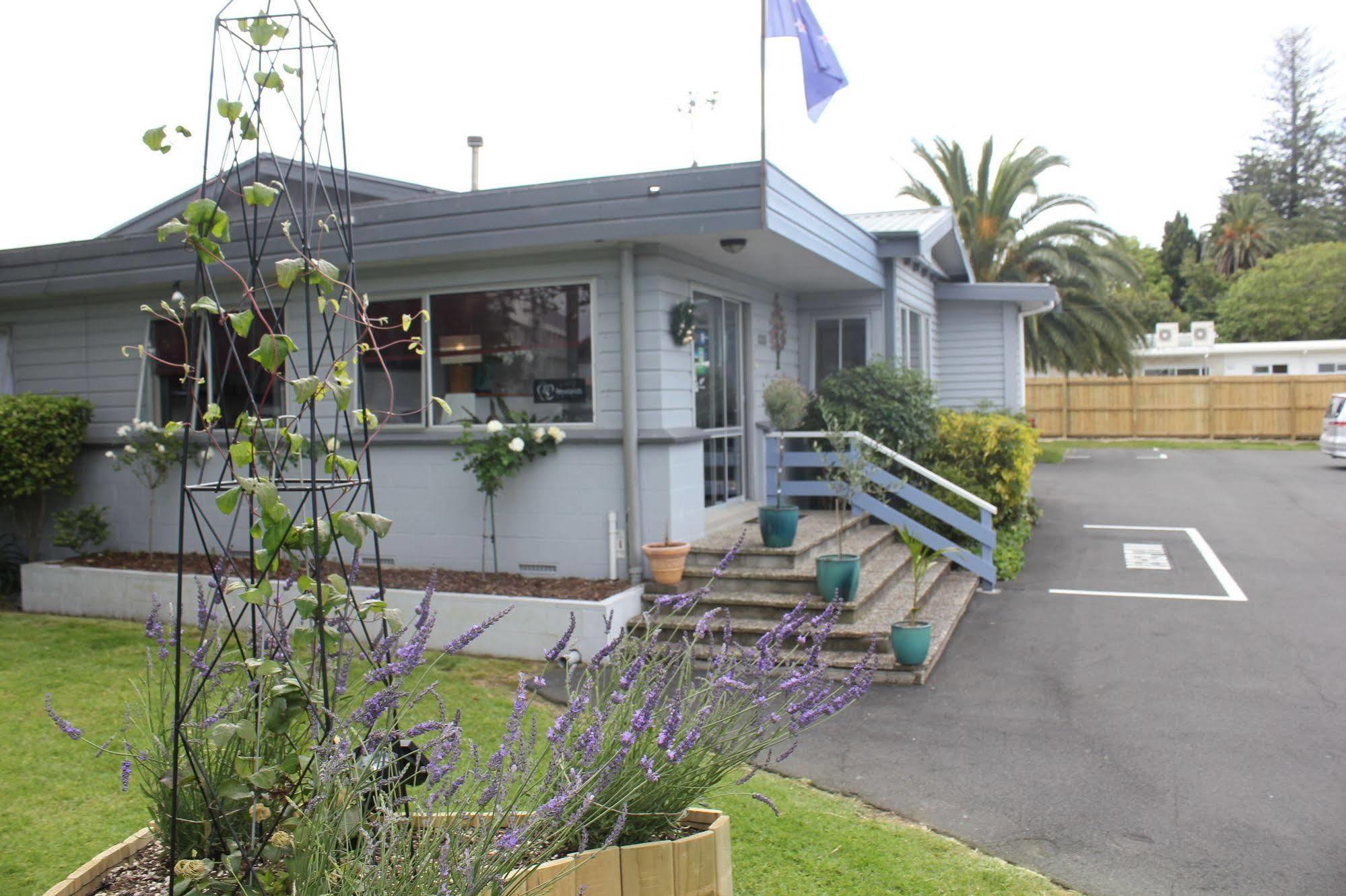 טאורנגה Roselands Motel מראה חיצוני תמונה