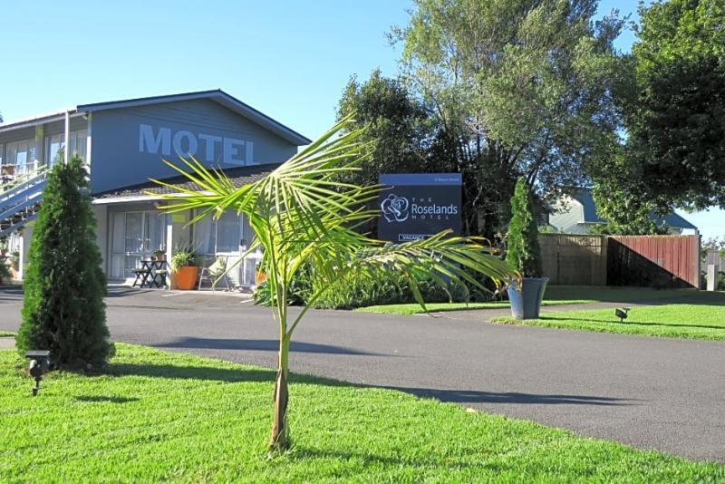 טאורנגה Roselands Motel מראה חיצוני תמונה